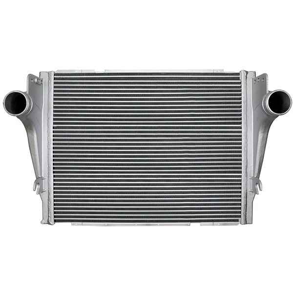 PET17714 - Paccar 2008 to present Kenworth and Peterbilt Trucks. Charge Air Cooler