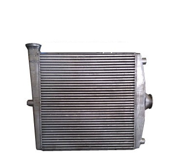 TRA12027R - Van Hool T900, T2100 and C-Coaches Charge Air Cooler